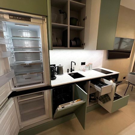 סרנדה Golden Beach Suites מראה חיצוני תמונה