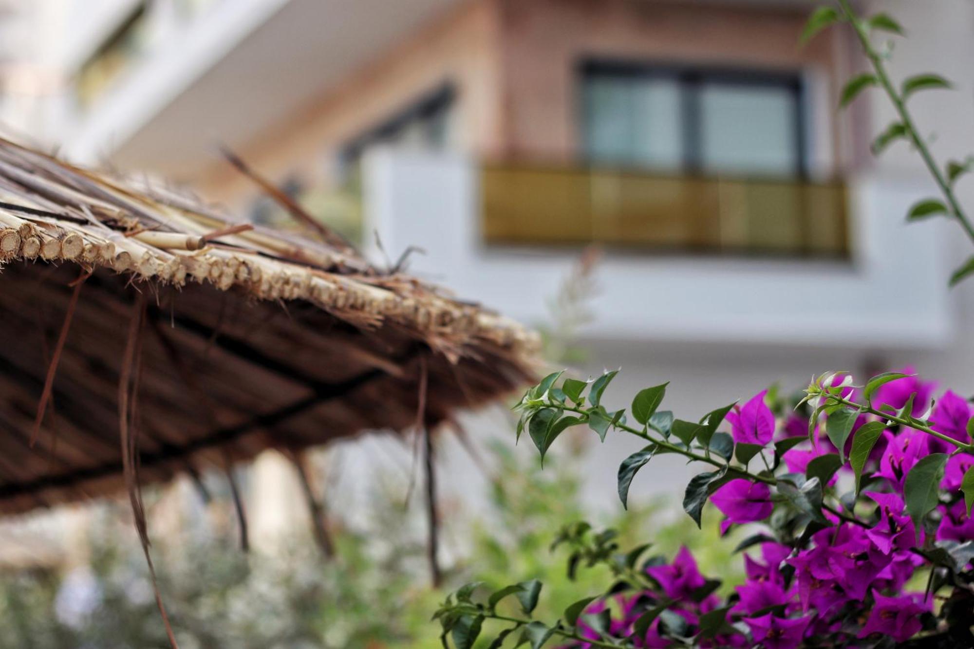 סרנדה Golden Beach Suites מראה חיצוני תמונה