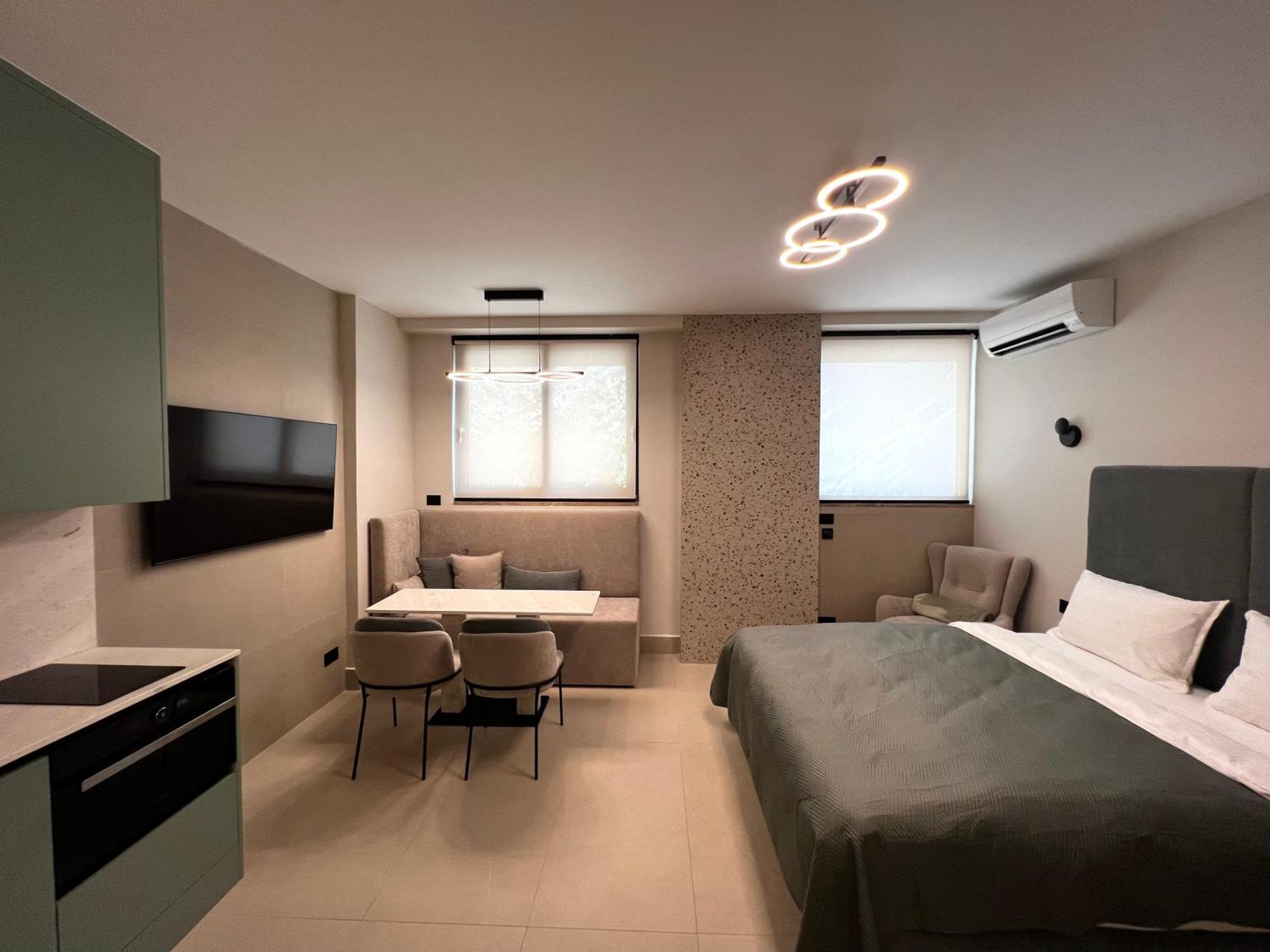 סרנדה Golden Beach Suites מראה חיצוני תמונה