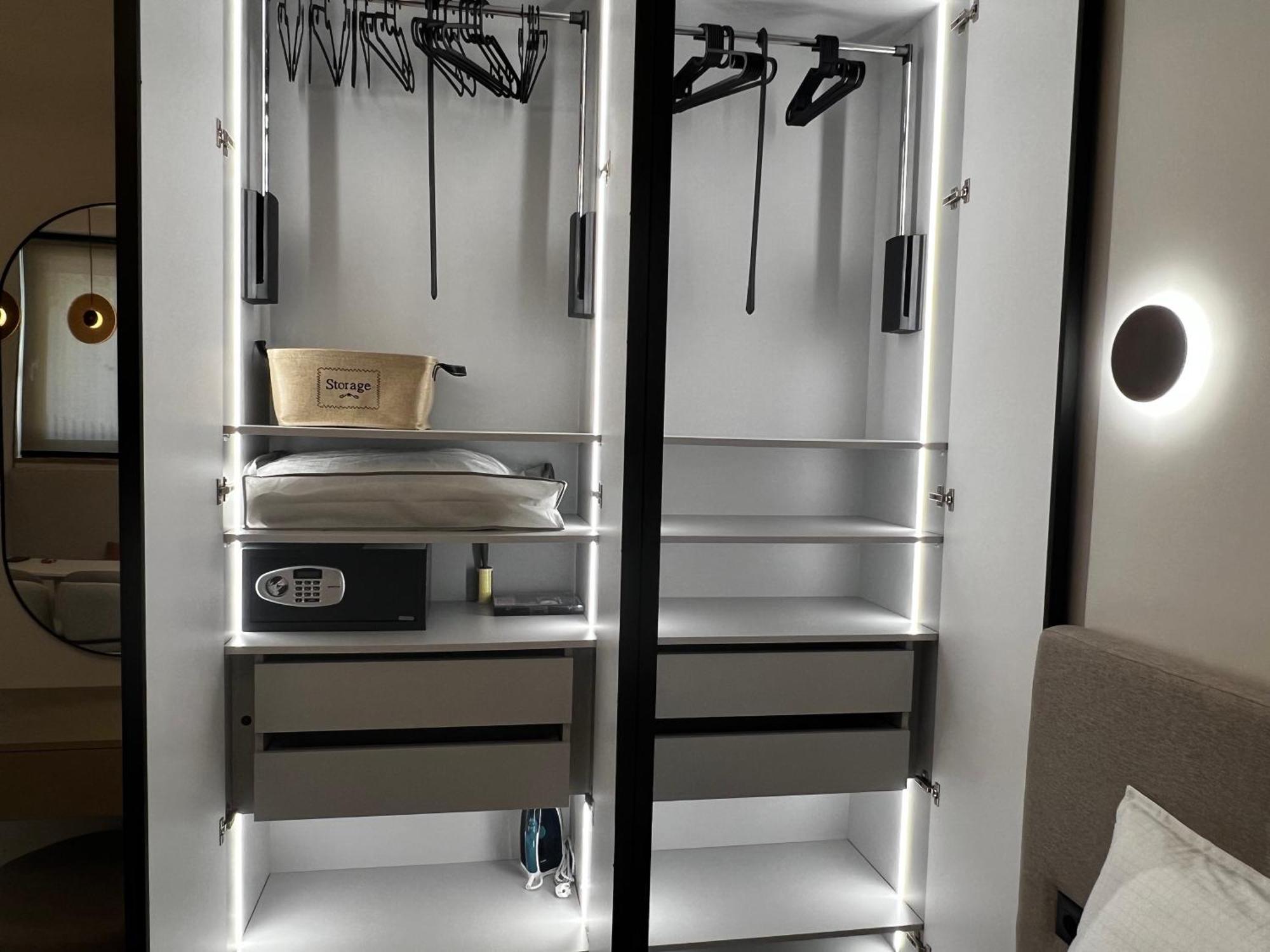 סרנדה Golden Beach Suites מראה חיצוני תמונה
